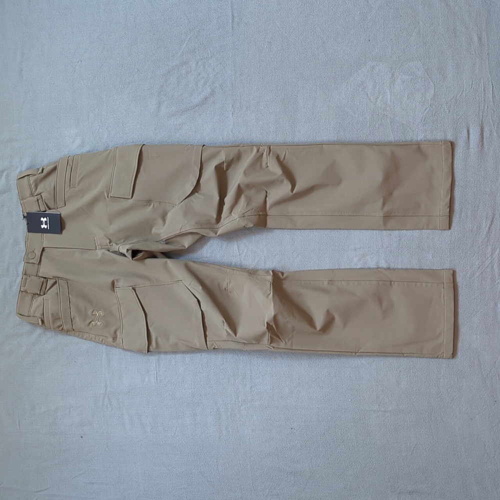 Under Armour NWT Alpha Cargo Pants UA Storm Tech Dark Khaki Men's 30